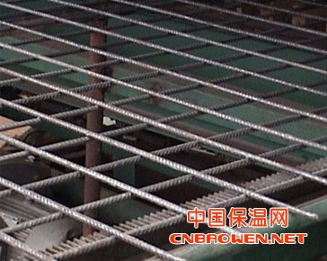 钢筋焊接网，护栏网，苗床网，体育场围网,勾花网，刀片刺绳