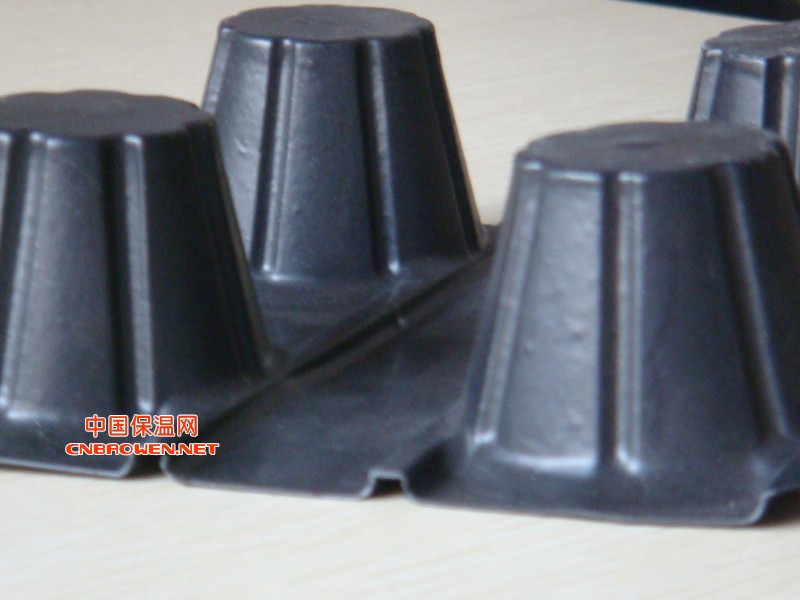 供应浙江屋面防渗材料（HDPE）防水排水板