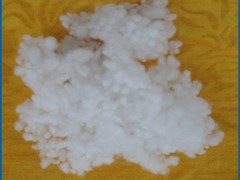 我公司拥有多条先进的进口设备生产线可以为广大客户免费填充枕芯，枕芯的规格和重量可以根据客户的要求订做。