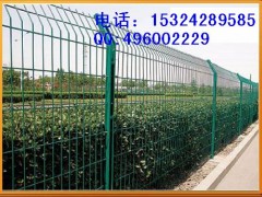 产品优点： 1. 网格结构简练　美观实用2. 便于运输　，安装不受地形起伏限制，3. 特别是对于山地　坡地　多弯地带适应性极强。4.价格中等偏低，适合大面积采用 
王淑娟：15324289585 QQ：496002229 