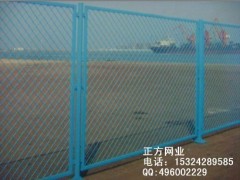  产品优点： 1. 网格结构简练　美观实用2. 便于运输　，安装不受地形起伏限制，3. 特别是对于山地　坡地　多弯地带适应性极强。4.价格中等偏低，适合大面积采用 
王淑娟：15324289585 QQ：496002229 