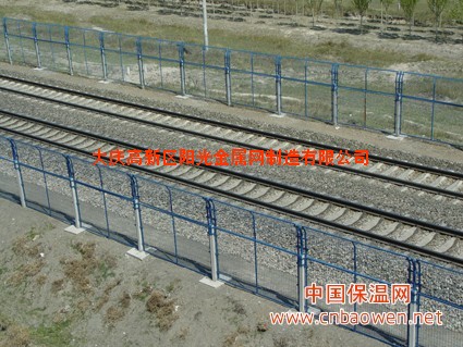 长期供应铁路护栏