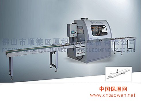 厂家供应：铝型材、踢脚线、门套自动化喷涂生产线