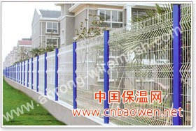 安平县安荣丝网制品有限公司专业生产场地护栏网