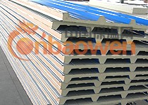 聚氨酯硬泡彩钢夹心瓦板