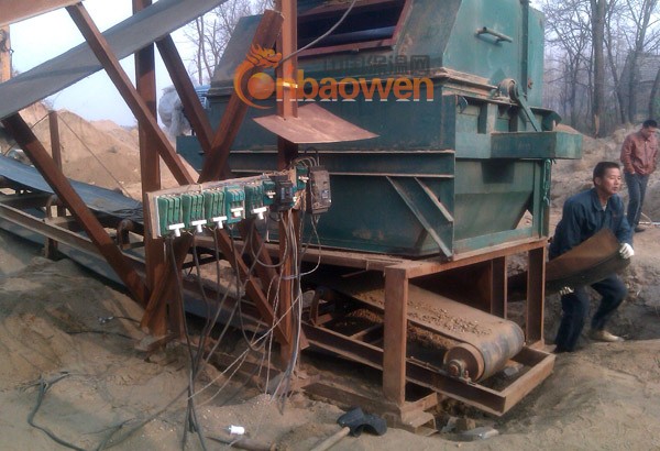 太原旱地贫矿干式磁选机 铁砂选铁精粉干选设备