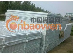 供应安平县铁路护拦网厂，铁路防护栏报价，铁路放爬网价格图3