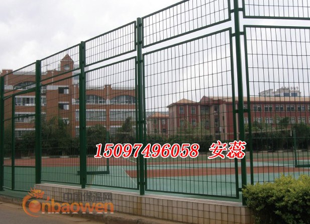 1.8*3米宽公路护栏网 桥梁防护网专家 全喜公路护栏网厂