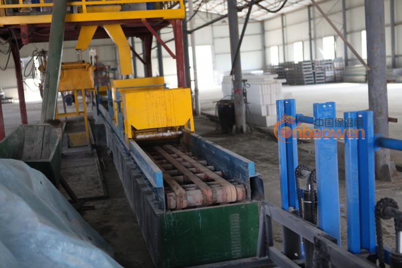 专业生产轻质隔墙板成型机-山东