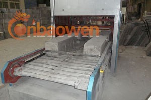 水泥泡保温板切割设备*发泡水泥保温板设备特点