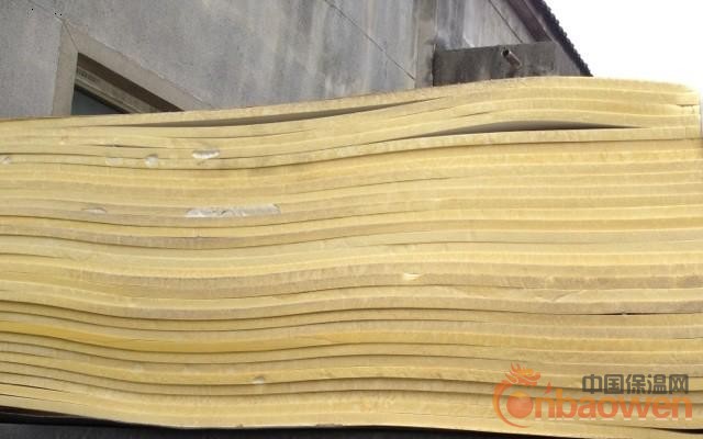 聚乙烯保温隔热板 隔音板 PEF保温板 聚乙烯PEF包装材料