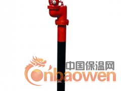 PZK快开调压防冻防撞型炮座
该产品是一种与消防炮配套使用的消防设备。其特点是:1.防冻功能。不锈钢自动排水阀安装于冻土层以下（根据使用区域不同的冻土层深度，自动排水阀的埋深深度也相应改变），炮座在关闭状态时可自动排除腔内余水，防止地上部分设备冻坏，同时还节省了消防管道立管前端的闸阀井和闸阀的设置，既节约了投资，又节省了后期维护费用，延长了水炮使用寿命；2.操作简单，开关快速。仅使扳手旋转4/5周即可完全关闭和开启；3.防撞功能。本设备地上部分如被撞断后阀门能够自动封闭，立即止水，不影响同管线其它设备的正常使用，并能带压修复损坏之配件；4.调压功能。开启扳手旋转至任一位置，可实现出口不同压力，使水炮喷射点达到最佳状态；本产品是石化企业首选消防产品。
