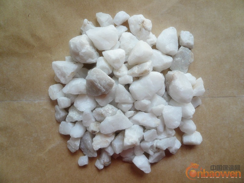 山东喷砂除锈石英砂