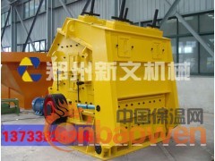 目前，常用的破碎设备有：锤式破碎机、辊式破碎机、图2