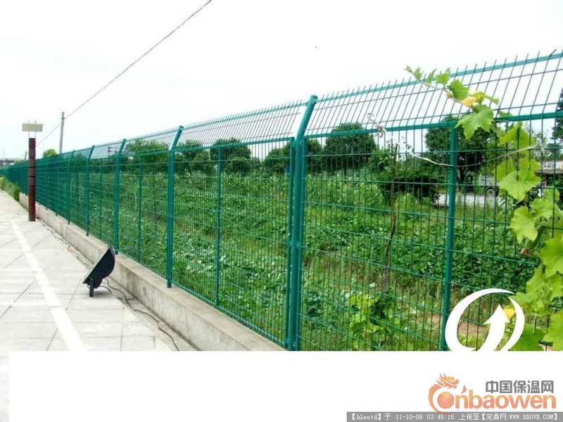 优质可靠的护栏网 尽在融金网业！！！