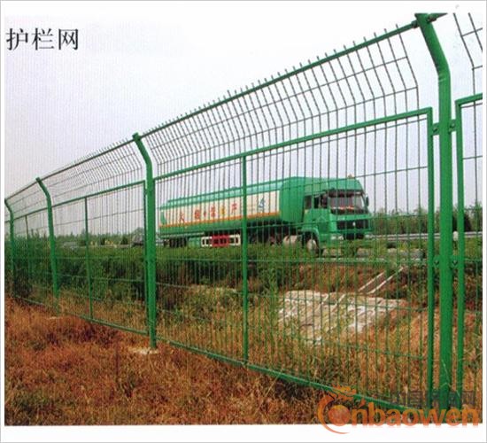 精品护栏网!!品质护栏网!!融金护栏网!!!