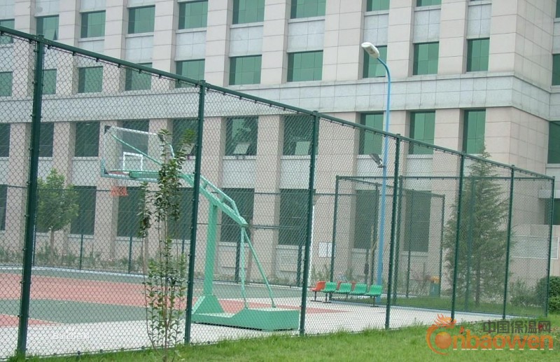 铁路护栏网/小区护栏网/机场护栏网,请您选择融金网业！！