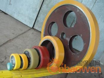 天津机械设备用聚氨酯胶轮，输送胶轮，载重胶轮包胶挂胶