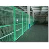 华耐金属网栏厂专业生产护栏网，公路护栏网