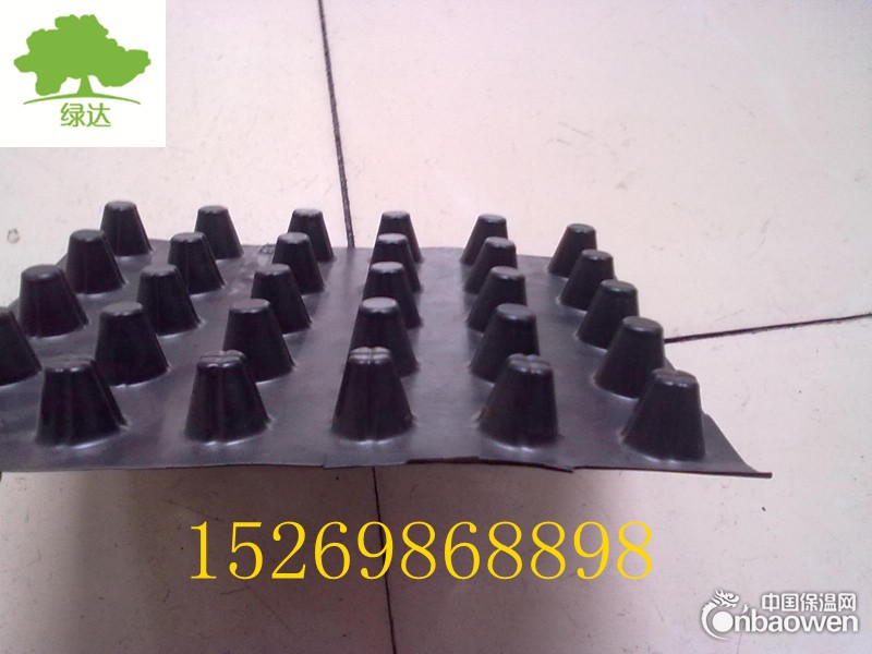 威海哪里生产排水板，威海排水板多少钱一平方米