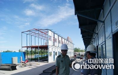 乌兰浩特消防深入辖区在建工地开展外墙保温材料防火安全检查