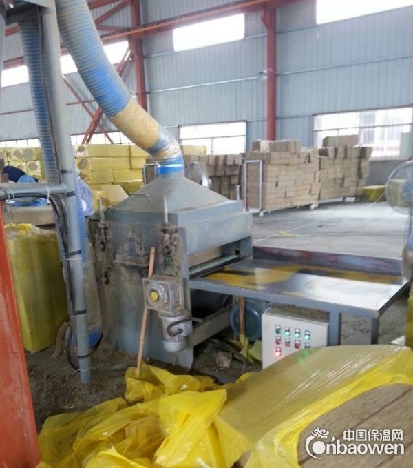 岩棉分条机 岩棉板分条机