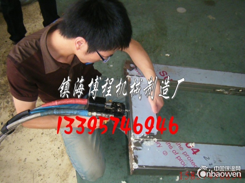 聚氨酯填充发泡设备