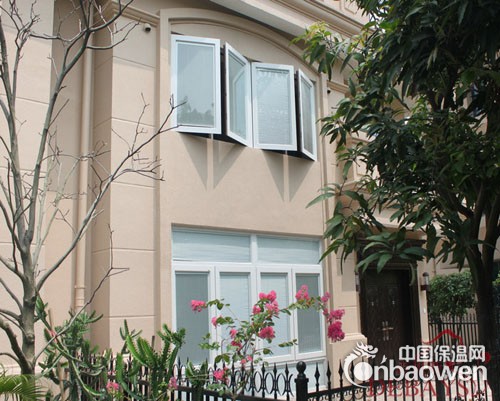 厂家直销 高档白色平开别墅门窗 铝合金门窗 家用热销新款