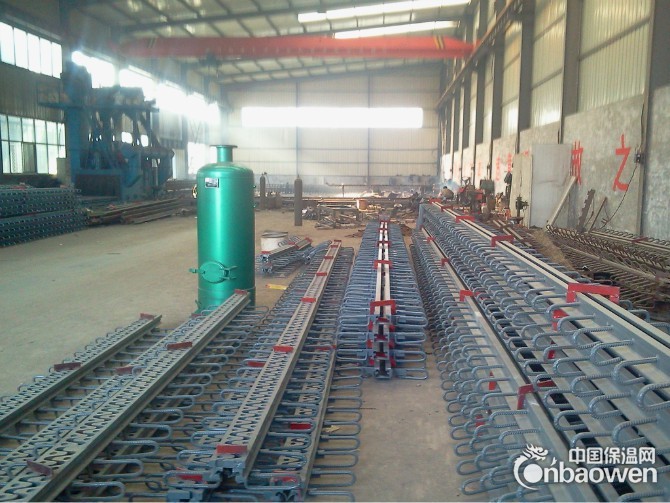 公路桥梁伸缩缝GQF-z型40 80 60生产单位衡水广润