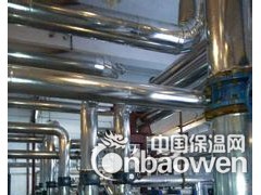皮保温。5，白铁保温施工岩棉板、管、硅酸铝管、板6，管道、罐体保温施工，材料自选{岩棉，聚氨酯，珍珠岩，硅酸铝棉管，硅酸盐涂料，玻璃棉，橡塑海绵等}。7，现场施工珍珠岩保温管道，罐体。8现场施工聚氨酯管道保温。9，夹克管聚氨酯管道保温施工。10，玻璃钢，聚氨酯管道保温施工。11，聚氨酯，直埋管现场施工保温。12，聚氨酯外管线保温现场施工。13，岩棉管外壳线保温施工。14，聚氨酯现场发泡保温施工。15，硅酸铝棉管，管道施工。16，铁皮管道保温施工。17，包工、包料、管道、罐体保温施工。18，玻璃棉管，橡塑管，保温施工。
预制直埋保温管 / 直埋保温管 / 热力用保温管道 / 热力输送预制直埋保温管 / 直埋保温管 / 防腐保温工程 本公司专营各式保温、保冷、隔音、隔热、铁皮被覆、防
火阻绝工程…,自备施工团队,提供专业的施工服务及相关技术咨询
主要营业项目:
1.各式管路、锅炉、设备之保温保冷工程,责任施工
2.各式保温保冷汰旧换新工程
3.各式库体、设备PU喷涂工程
4.铝皮、白铁皮、烤漆钢板被覆工程
5.被覆管保温工程
6.各式隔音、减音工程
7.穿墙防火填塞工程
8.安全防护设计安装
