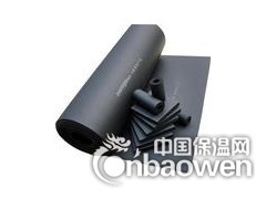 橡塑保温管具有很高的弹性，因而能最大限度地减少冷冻水和热水管道在使用过程中的振 动和 共振。 同时橡塑保温管具又有良好的绕性及韧性，施工中容易处理弯曲和不规则的管道，