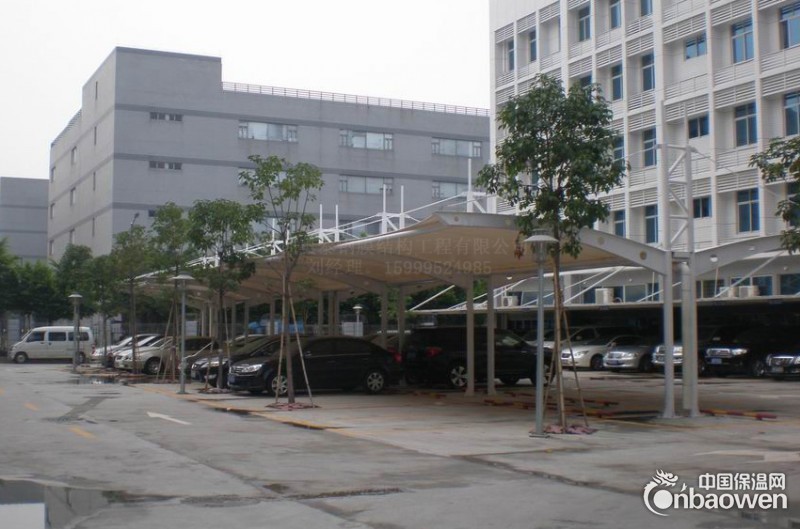 深圳膜结构公司承接广东佛山蓝箭停车棚张拉膜