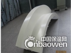 2.5mm氟碳漆铝单板价格图3