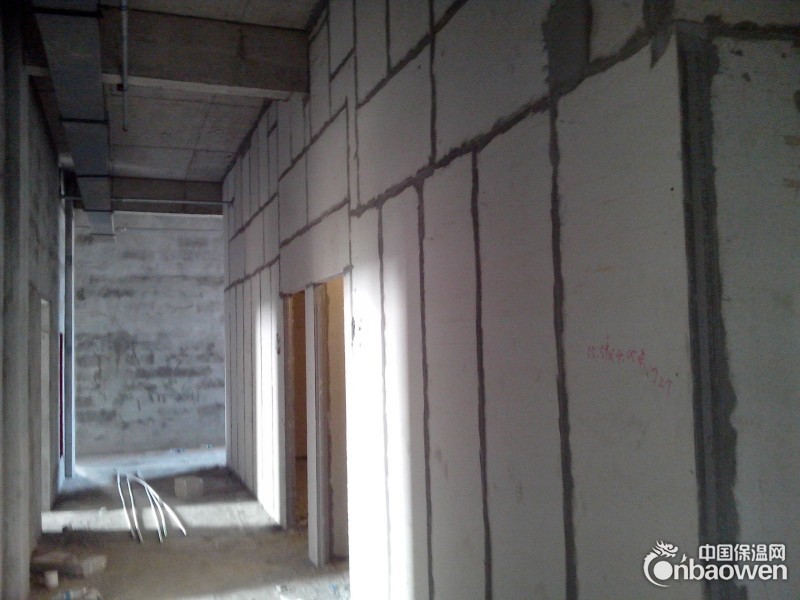 山东鑫宏达立模发泡轻质隔墙板设备设备全新报价