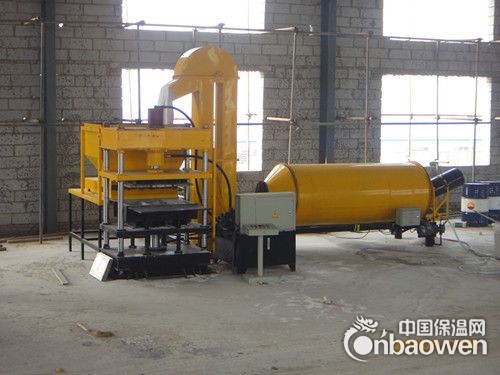 山东鑫宏达珍珠岩压块机设备珍珠岩保温板市场前景广阔