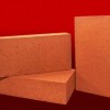 莫来石保温砖广泛应用于多种热工设备的热面耐火衬或保温层