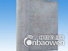  HTC承载防水卷材是由低密度聚乙烯树脂与织物布经由自动化生产线热融挤出、复合压延、牵引收卷成型的复合高分子防水卷材。能承受工程的法向拉力、切向剪切力、侧向剥离力等各项国家首次发布的物理力学性能标准,这种既能防水，又能承受工程各种应力的防水卷材，为提高防水工程质量和适应各种不同工程的需要打开了新的一页。
承载防水卷材性能优势： 
1、将两侧的混凝土牢固地粘合结合在一起型成整体防水构造；
2、可在两侧的混凝土间传承工程应力；
3、在高含水率基面上直接粘接安装； 
4、直接用聚合物水泥与混凝土牢固地粘合；
5、保证防水工程具有与混凝土相同的耐久稳定性；
6、彻底消除混凝土主体与防水卷材间的横向透水空间，实现耐久稳定的防水功能
　
使用范围：
HTC承载防水卷材可广泛应用于地下室、隧道、衬砌、屋面、隧道、路桥等各类防水工程​
施工工艺：
3、铺贴防水卷材的基层面(找平层)必须打扫干净，对疏松缺陷部位应修补平稳；
4、对干燥的基层面应进行洒水调湿保证基层湿润（表层含水率为30-50%最佳）；
3、应选用配套的胶粘剂配制聚合物胶粘材料且铺贴时厚度不得少于1.3mm；
4、铺贴卷材应先贴立面后铺平面，卷材的长、短边搭接宽度不得小于100mm，相连短边接缝 
   应错开1m以上；
5、转角、阴阳角、管边及地漏口等部位均应加铺附加层；
6、防水卷材铺贴应采用满铺法，胶粘材料涂刷在基层面上应均匀，不露底，不堆积，涂刷
   后应随即铺贴卷材，防止时间过长影响粘接质量。
8、铺贴时应铺卷材边排除卷材下面的空气和多余的胶粘材料，保证卷材与基层面以及各层
   卷材之间粘接密实。
执行标准：GB/T21897-2008
