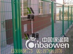 供应体育场护栏 公路护栏 隔离网图2