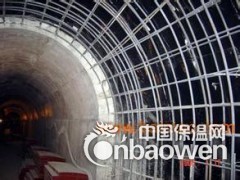 1.5厚CM-205高强交叉层压膜高分子自粘防水卷材多少钱图3