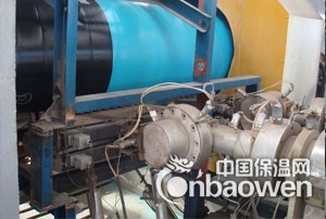 聚乙烯防腐保温钢管