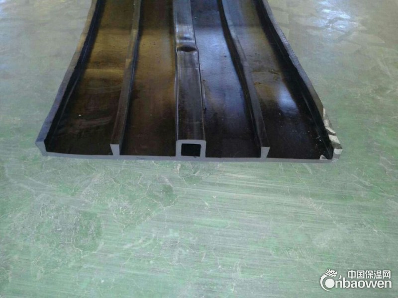 济宁EB300x6外贴式橡胶止水带