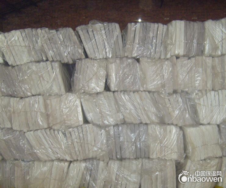 乌鲁木齐管道保温材料聚氨酯管壳保温棉批发厂家