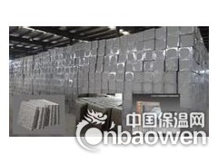 低价供应陕西宝鸡峰盛保温材料水泥发泡保温板图2