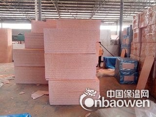 厂家直销A级防火优质外墙真金板（热固性改性聚苯板）