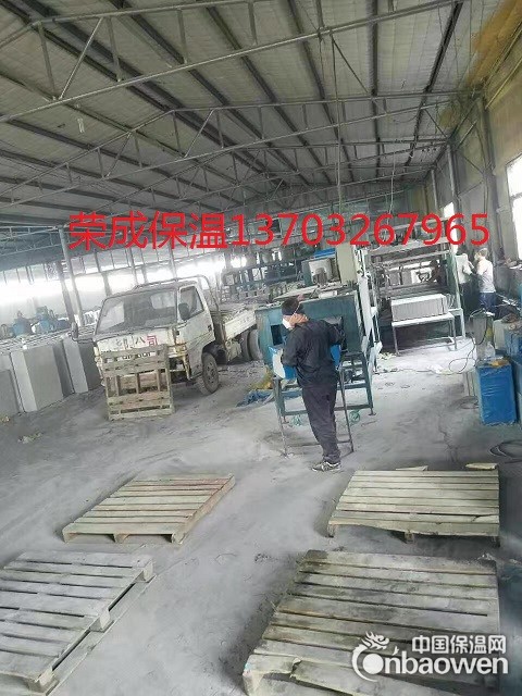 泡沫水泥复合板的特点