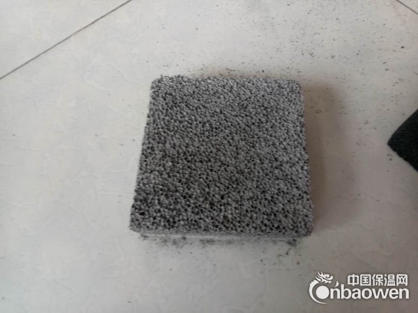 屋面发泡水泥保温板 外墙水泥发泡保温板 A级防火发泡水泥板