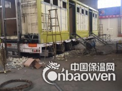 加工保温箱，保鲜箱，聚氨酯喷涂图3