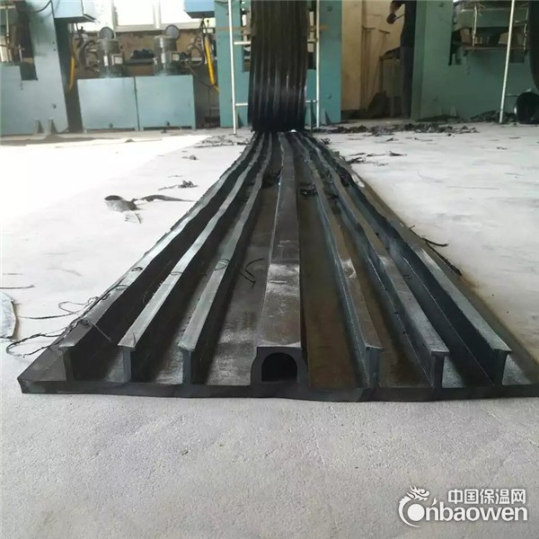 40CM宽外贴式橡胶止水带水利工程专用