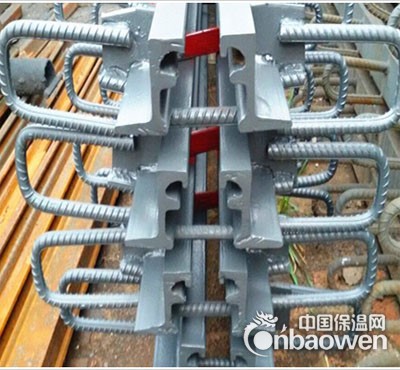 Z型桥梁伸缩缝安装