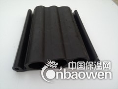 60型桥梁伸缩缝胶条安装视频图3